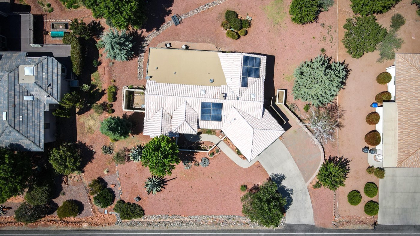 Aerial view of Village of Oak Creek neighborhood